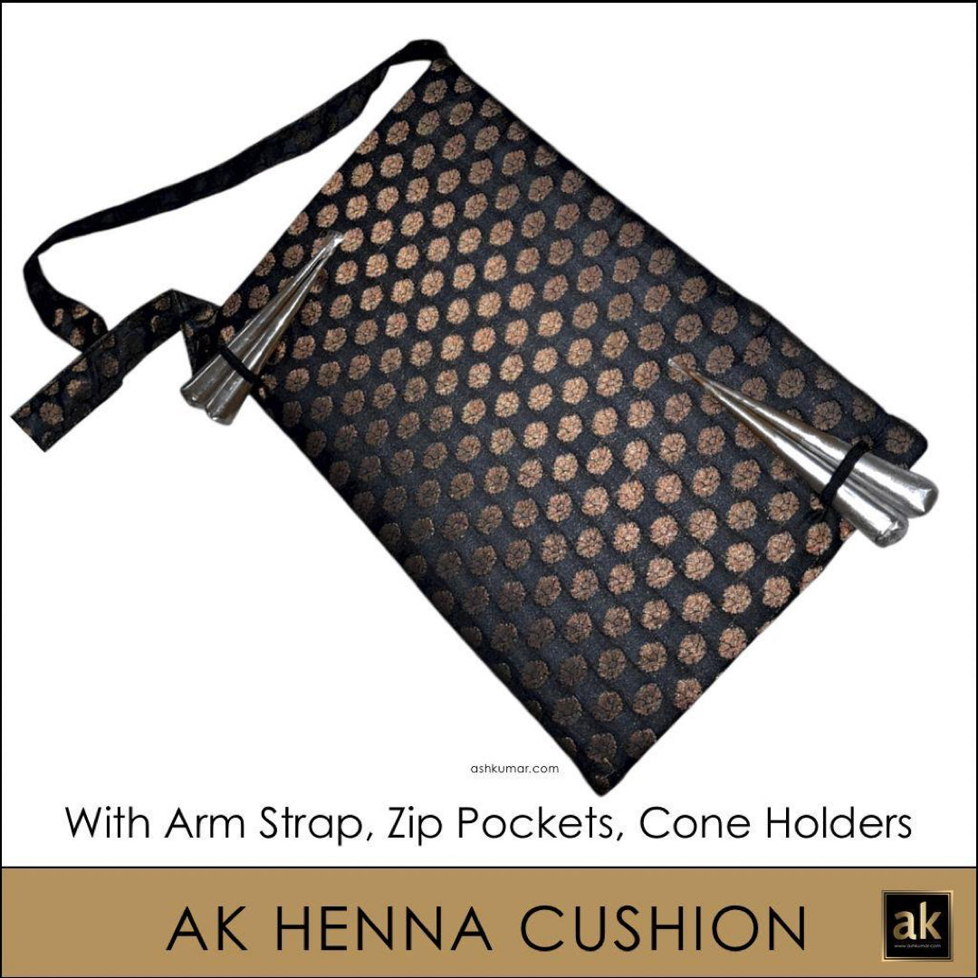 AK HENNA ARTIST CUSHION - BLACK & GOLD PLUS 2 CONES FREE